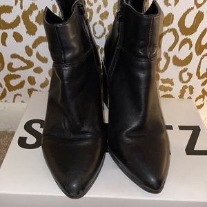 Black Nine West boots